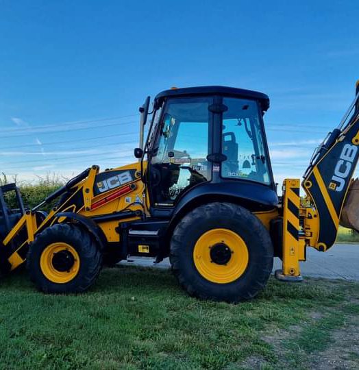 Tractopelle jcb 3cx