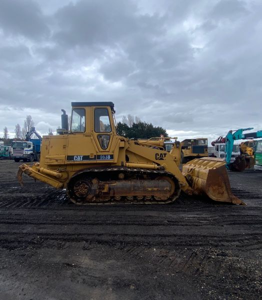 Chargeur sur chenilles caterpillar 963b